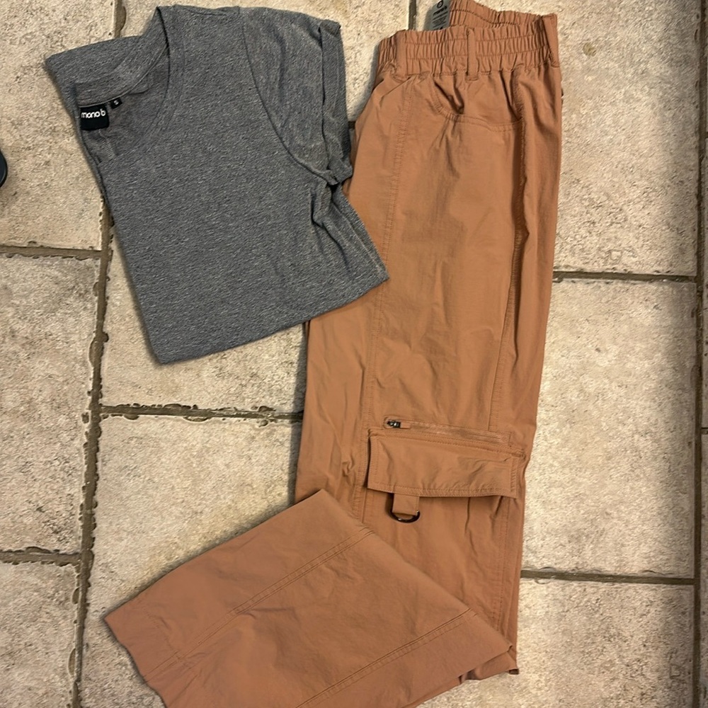 Mono B Set Cargo pants and tee